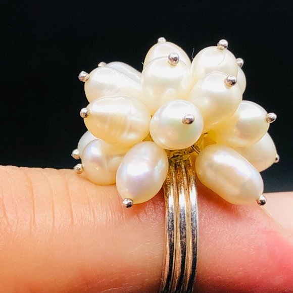 Artisan Sterling Silver Pearl Earrings & Cluster Pearl Ring Size 5 - 18.2 Grams - Picture 16 of 16